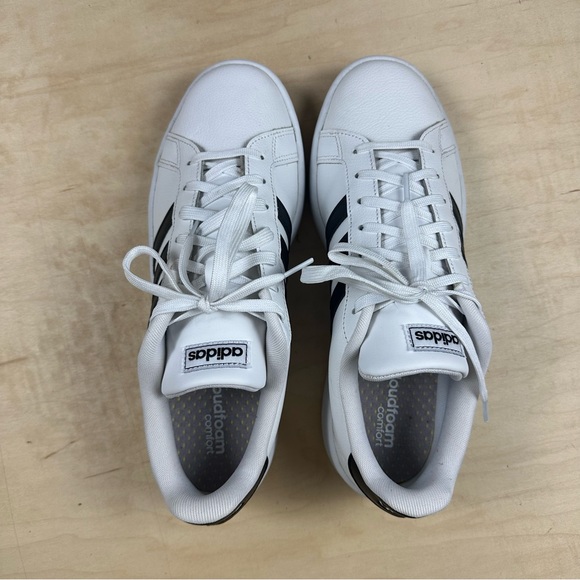 Adidas sneakers - Picture 7 of 13